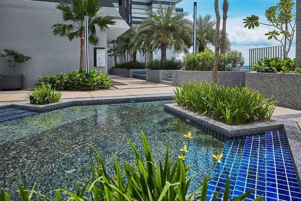 Medini Meridin By Luxecocoo Ck Legoland Nusajaya (Iskandar Puteri)